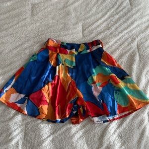 Abstract flowy shorts